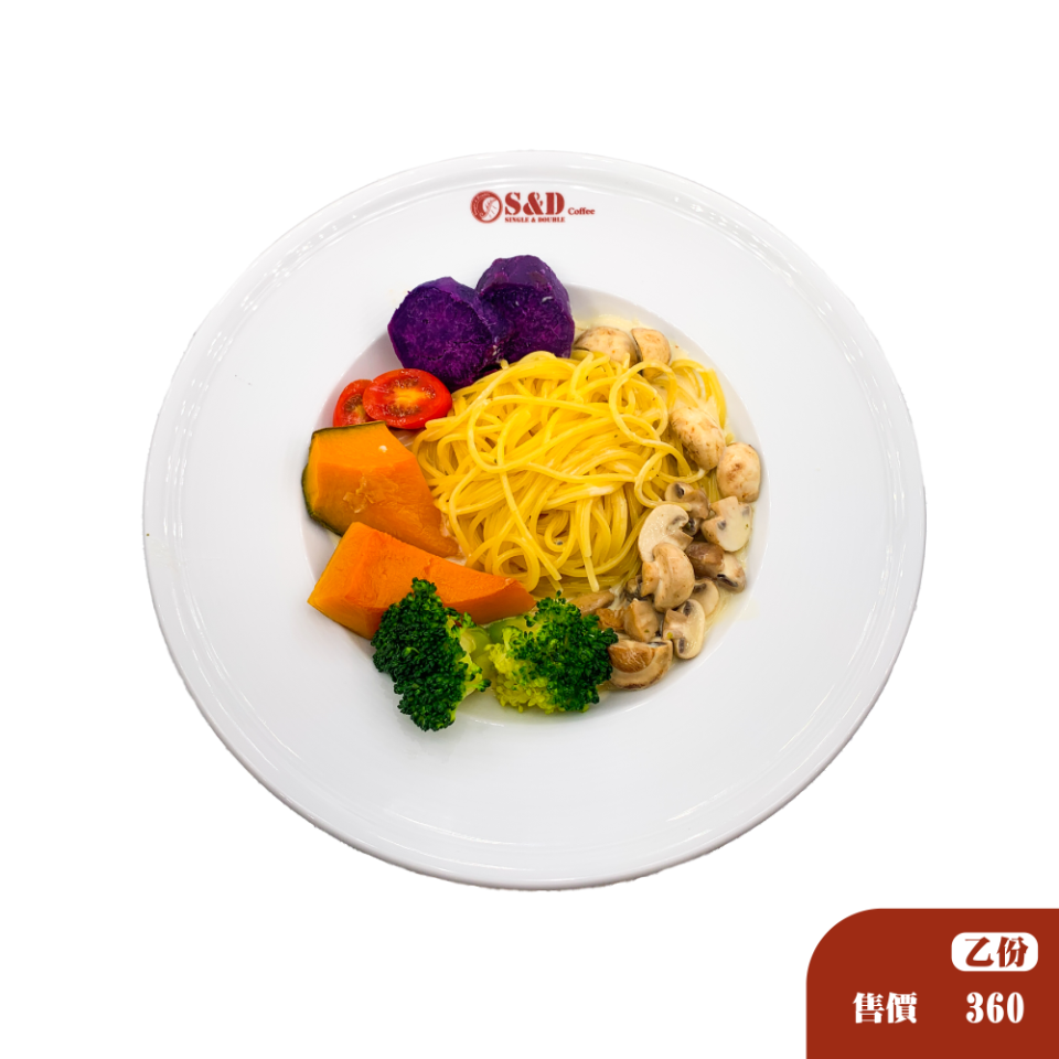 奶油蘑菇義大利麵