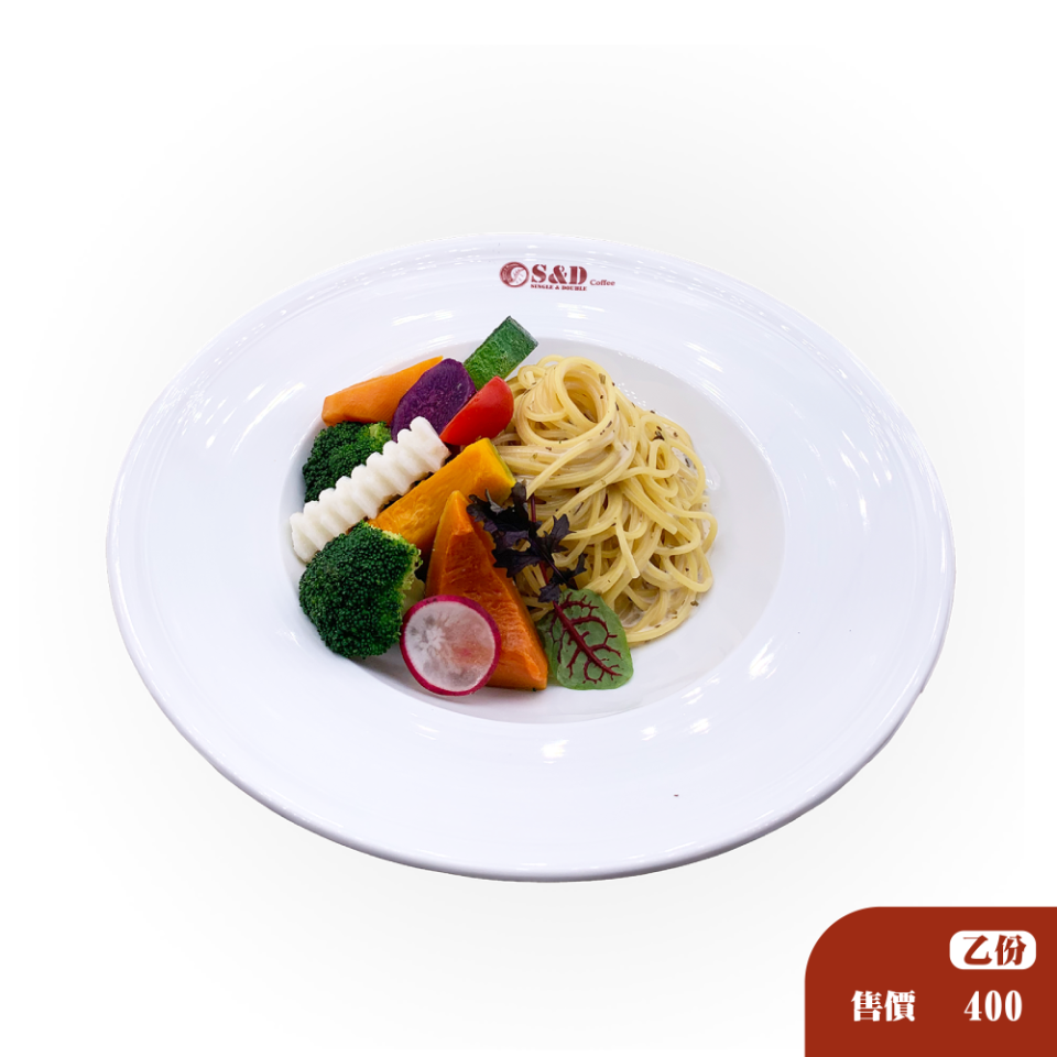 松露奶油蕈菇麵